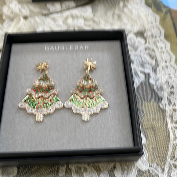 Baublebar 🎄 Christmas Tree Earrings - Picture 8 of 9